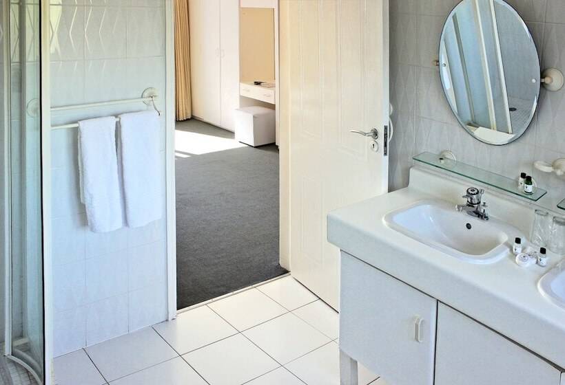 Номер Стандарт Вид на Море с Балконом, Durban Manor Guesthouse