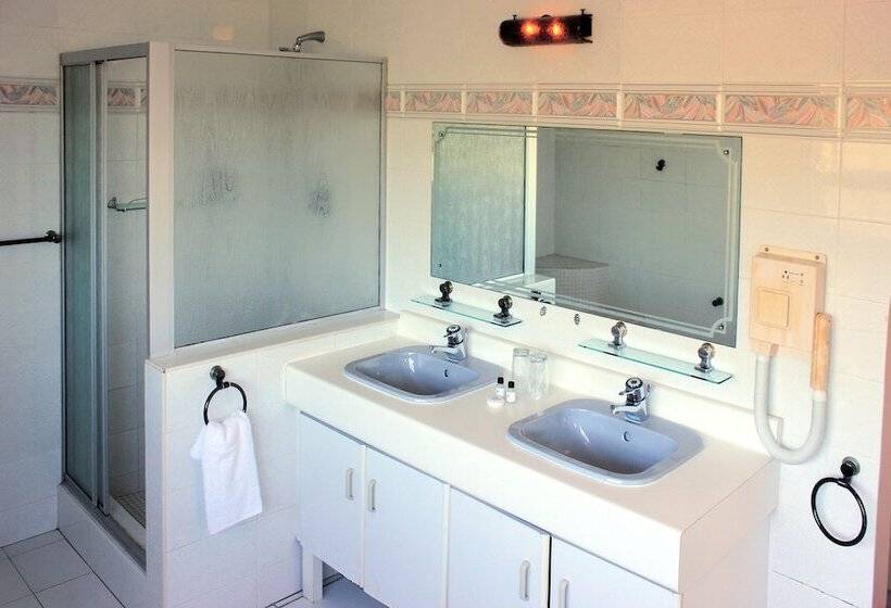 Номер Стандарт Вид на Море с Балконом, Durban Manor Guesthouse