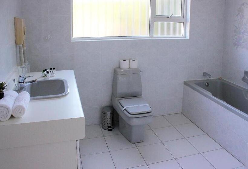 Номер Стандарт Вид на Море с Балконом, Durban Manor Guesthouse