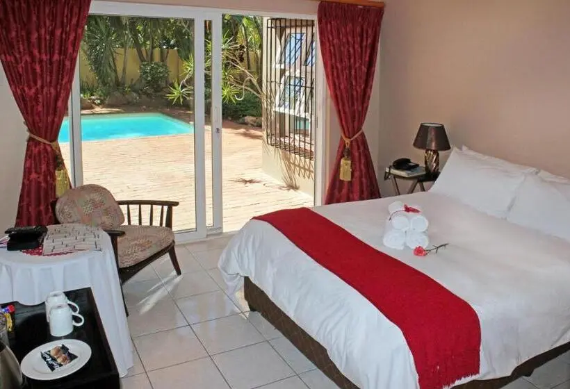 プールビュースタンダードルーム, Durban Manor Guesthouse