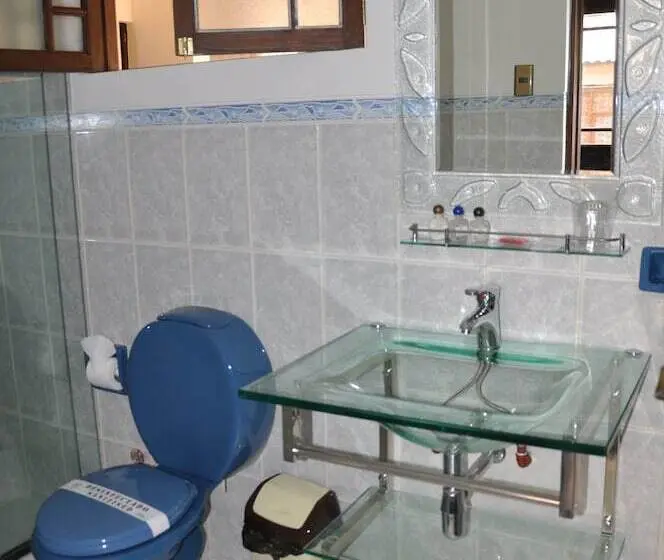 اتاق استاندارد سه نفره, Hostal Patrimonio   Potosi