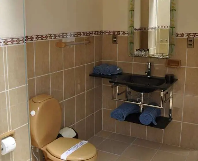 اتاق استاندارد سه نفره, Hostal Patrimonio   Potosi