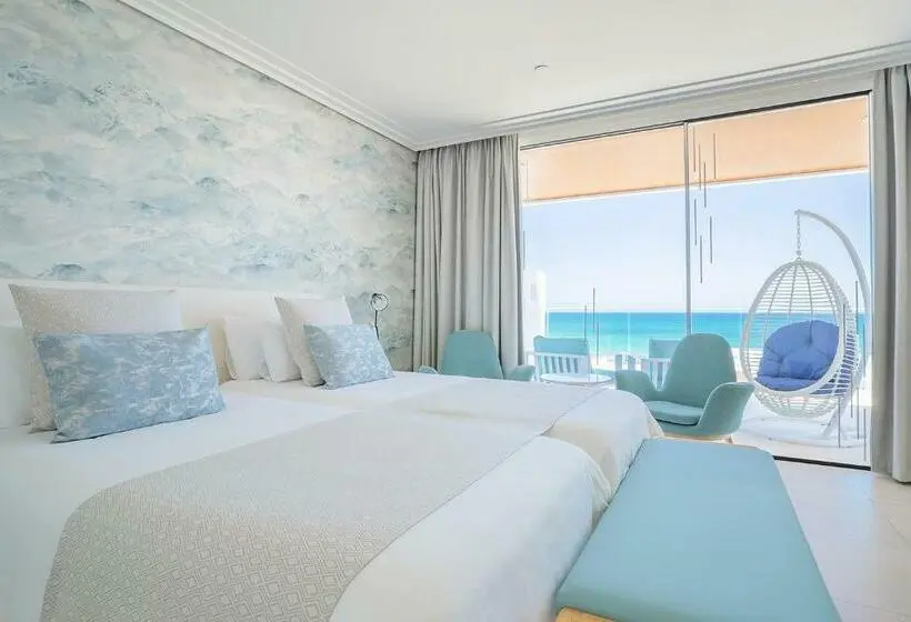 Deluxe Room Sea View