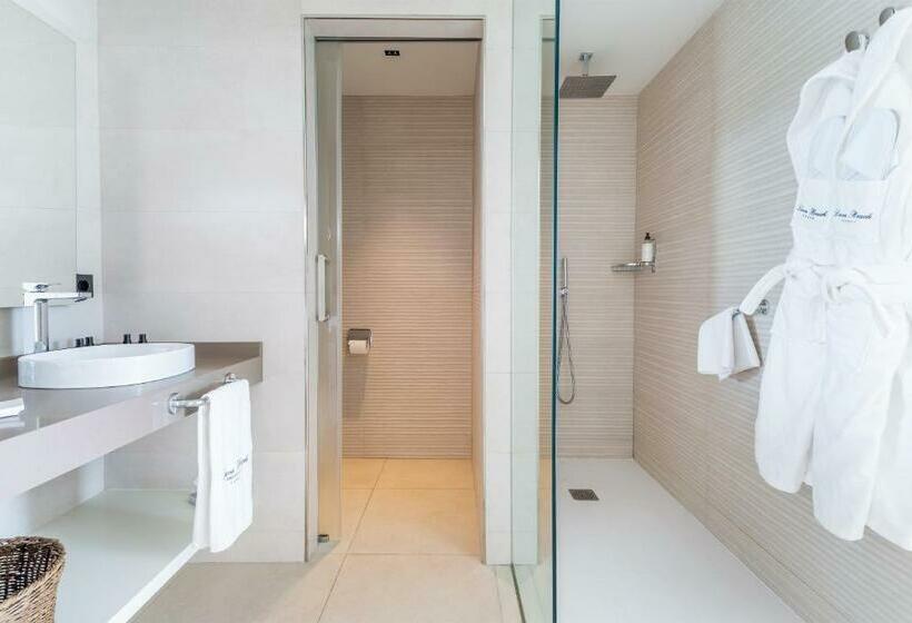 주니어 스위트 바다 전망, Lava Beach