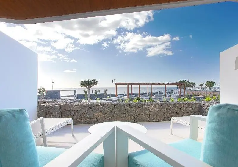 オーシャンビューのプレミアムルーム。, Lava Beach
