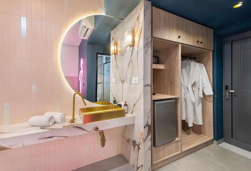 Полулюкс, Madison Boutique, Faliraki