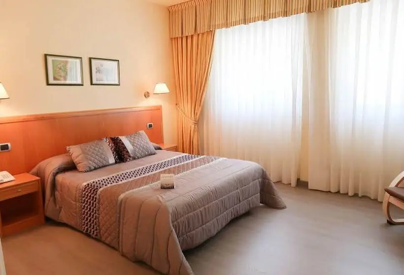 Standard-huone, O Camiño