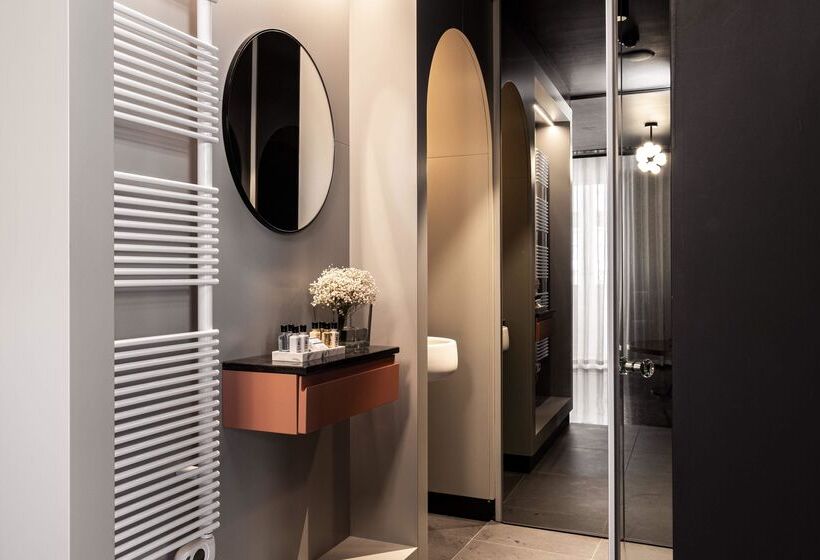 اتاق استاندارد, Rosselli Ax Privilege