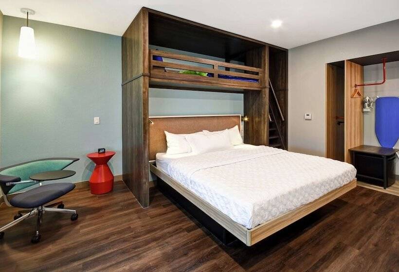 身障者適用スタンダードルーム, Tru By Hilton Pigeon Forge, Tn