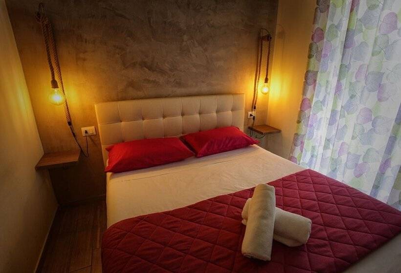 اتاق استاندارد, Napoli City Rooms