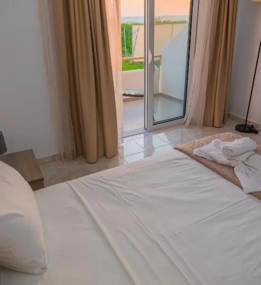 اتاق لوکس با بالکن و چشم‌انداز دریا, Viva Tourismo Resort