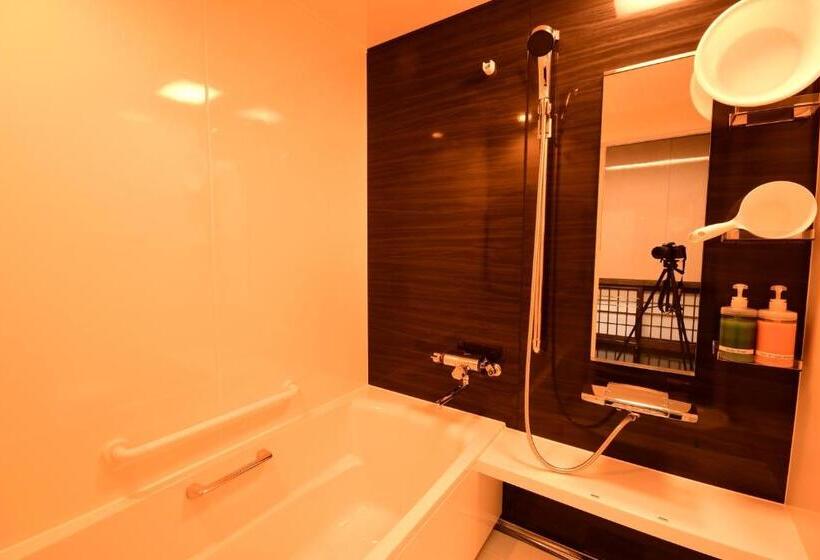 سوئیت جونیور با چشمانداز باغ, 高野山 宿坊 常喜院 Koyasan Shukubo Jokiin