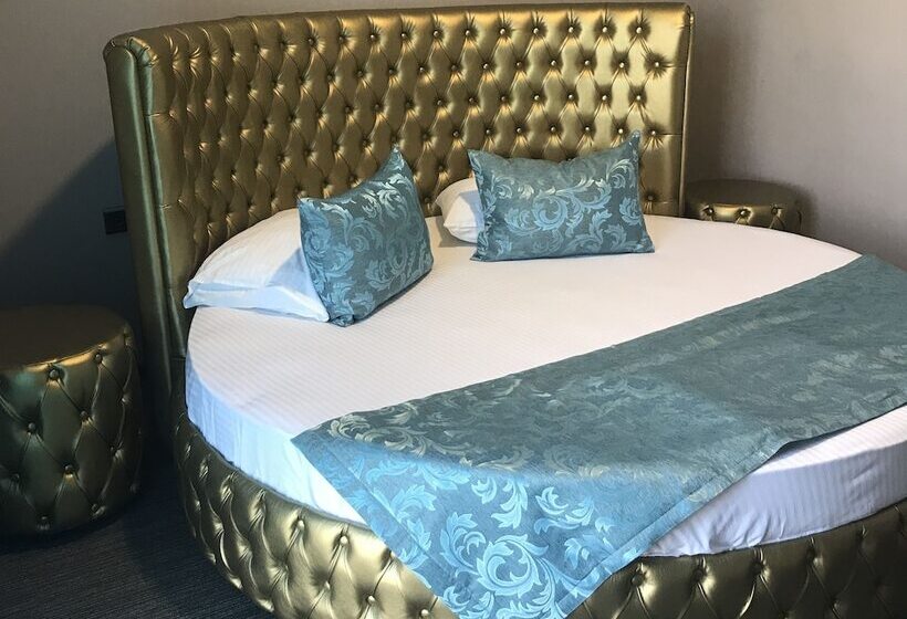 سوییت, Marton Palace Volgograd