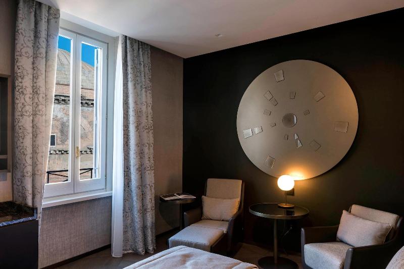 اتاق سوپریور با تخت بزرگ, The Pantheon Iconic Rome Hotel, Autograph Collection