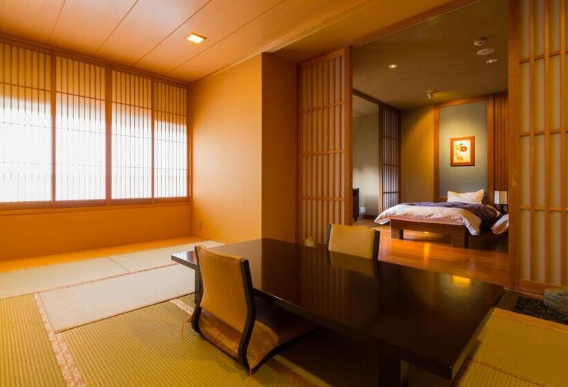 חדר משפתחתי סופריור, Yukyo No Hibiki Yusai