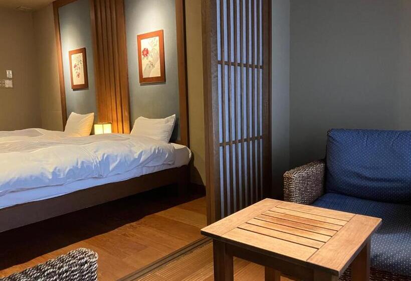 חדר סופריור, Yukyo No Hibiki Yusai