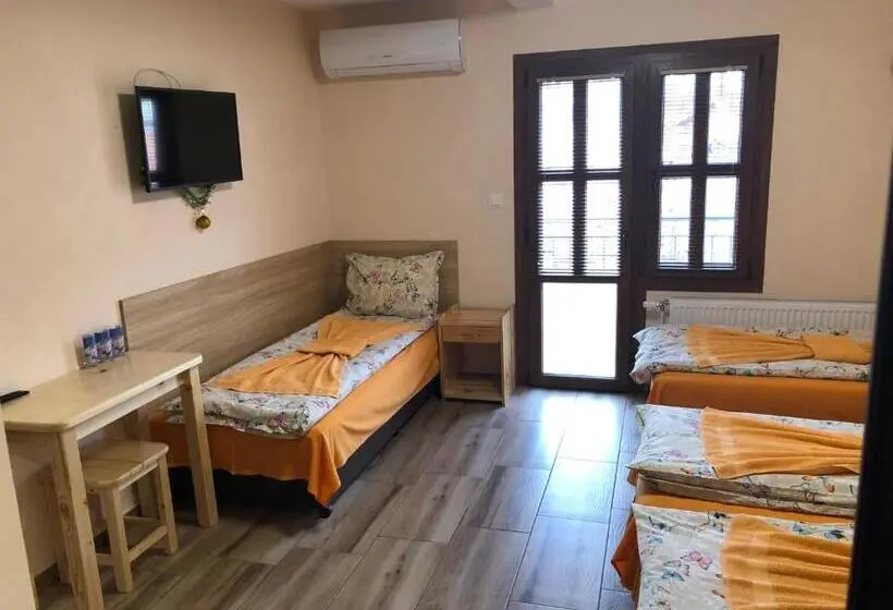 ４ベッドルームクラシックタイプ, Family Hotel Varusha