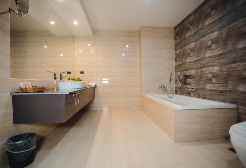 سوییت, Butuan Grand Palace