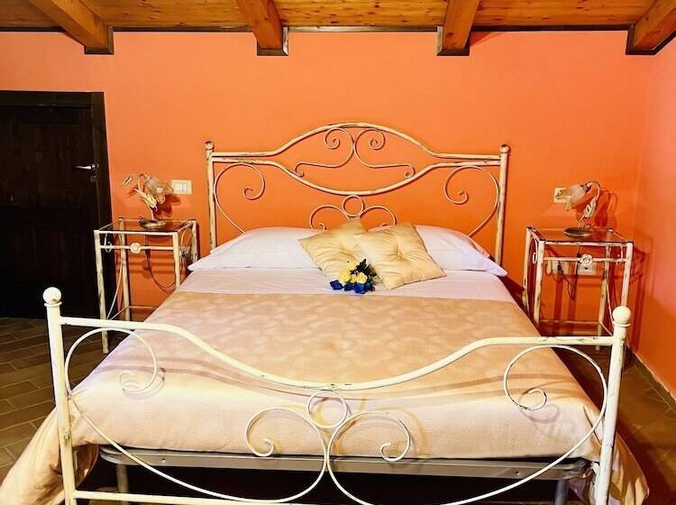 דירת חדר סופריור, Casale Serena