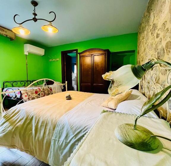 דירת חדר, Casale Serena