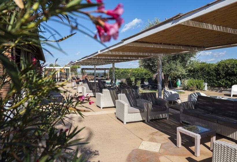 اتاق خانوادگی, Country Resort Le Due Ruote