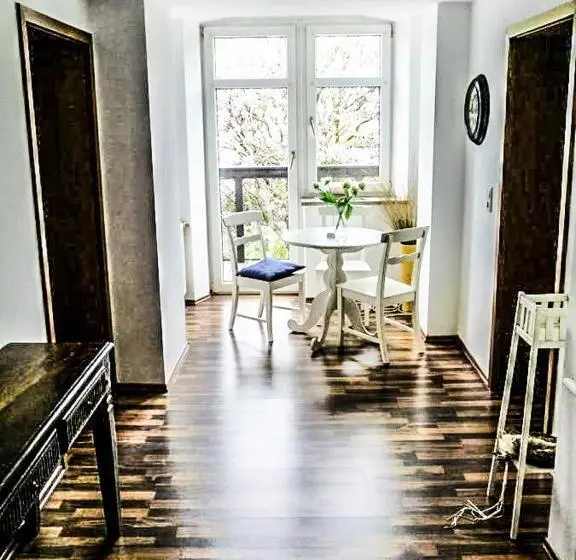 １ベッドルームのスーペリアアパートメント, Dorfschänke Deggendorf Ferienwohnung,appartement,hotelzimmer