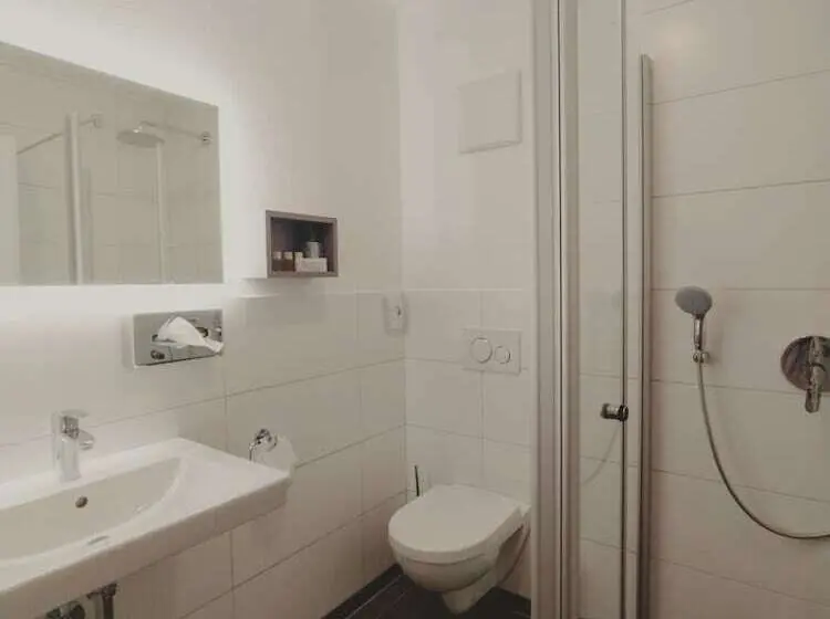 スタンダードシングルルーム, Dorfschänke Deggendorf Ferienwohnung,appartement,hotelzimmer