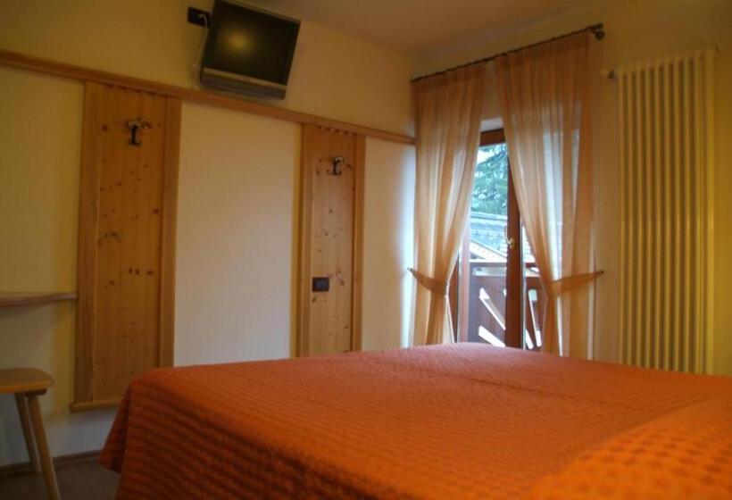 غرفة عائلية, Erika