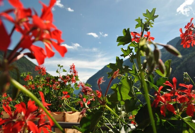 חדר סטנדרט עם מרפסת, L Millefiori Alpine Event Lodge