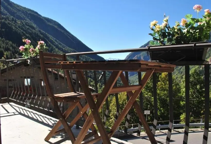 اتاق استاندارد با بالکن, L Millefiori Alpine Event Lodge