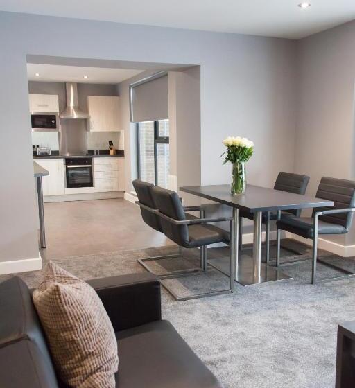 ２ベッドルームアパートメント, Luxury Apartments Newcastle