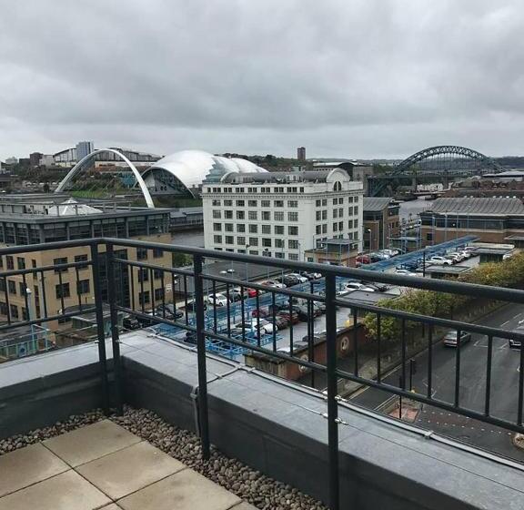 带1个卧室的顶楼公寓, Luxury Apartments Newcastle