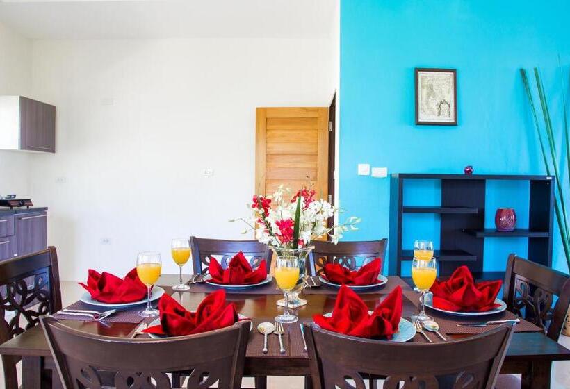 וילה בת 2 חדרי שינה, Tropica Villas Resort