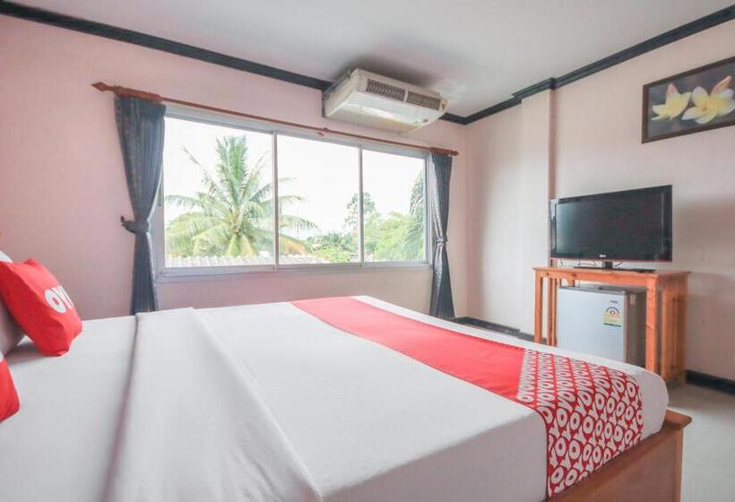 اتاق لوکس سه تخته, Prickhomgarden