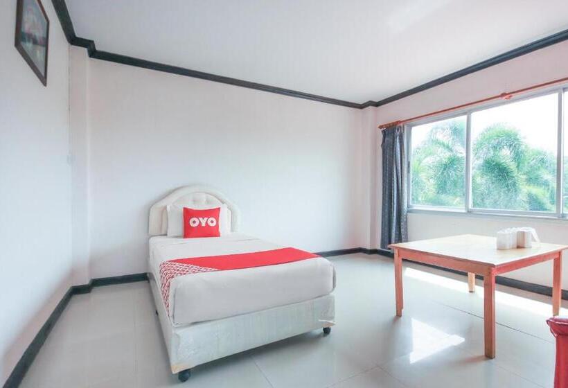 اتاق لوکس سه تخته, Prickhomgarden