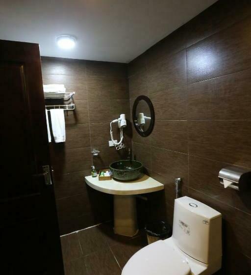 اتاق لوکس, Q Sapa