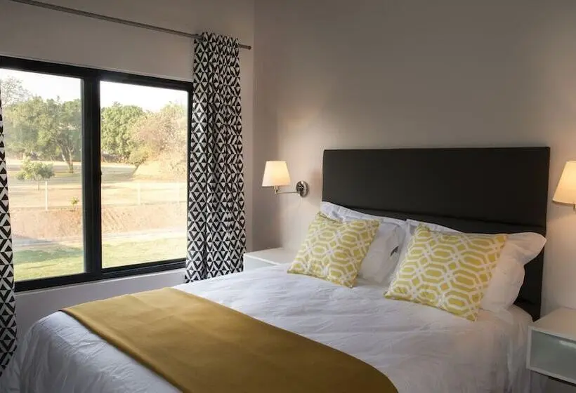 اتاق استاندارد, The Urban Hotel Ndola