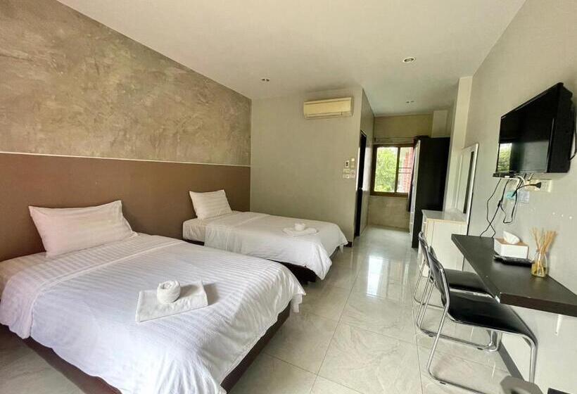 수피리어 룸, Smaids Room