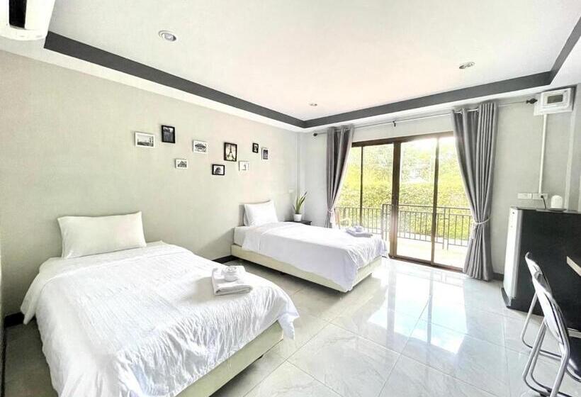 수피리어 룸, Smaids Room