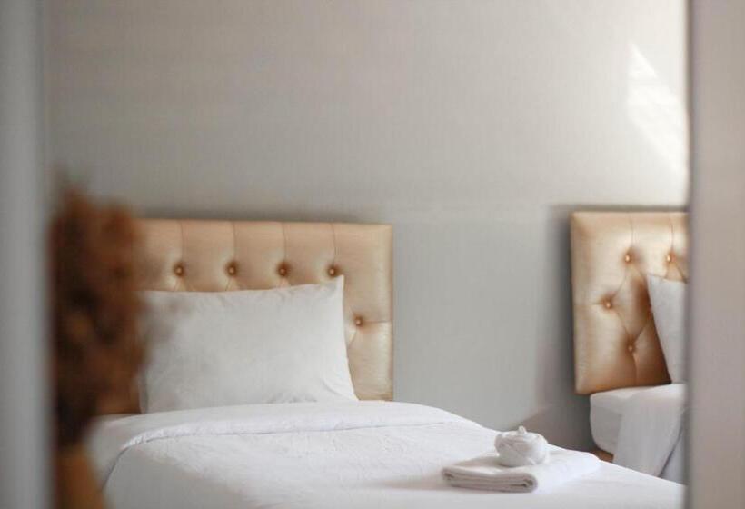 수피리어 룸, Smaids Room