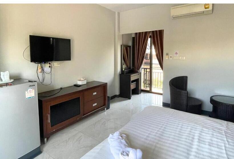 디럭스 룸, Smaids Room