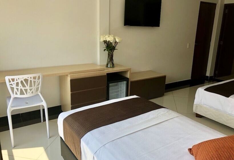 Quarto Estandar, Csi Medellín
