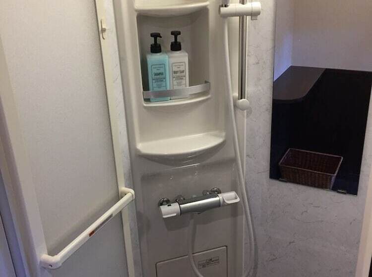 스탠다드 룸, Gion Koh