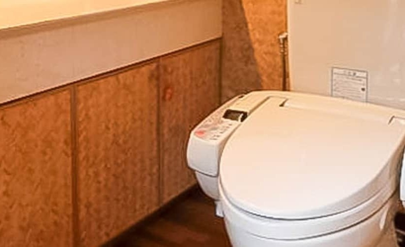 패밀리 룸, Gion Koh