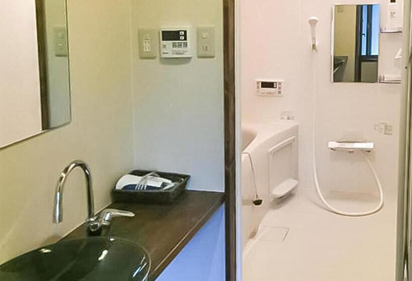 4인용 스탠다드 룸, Gion Koh