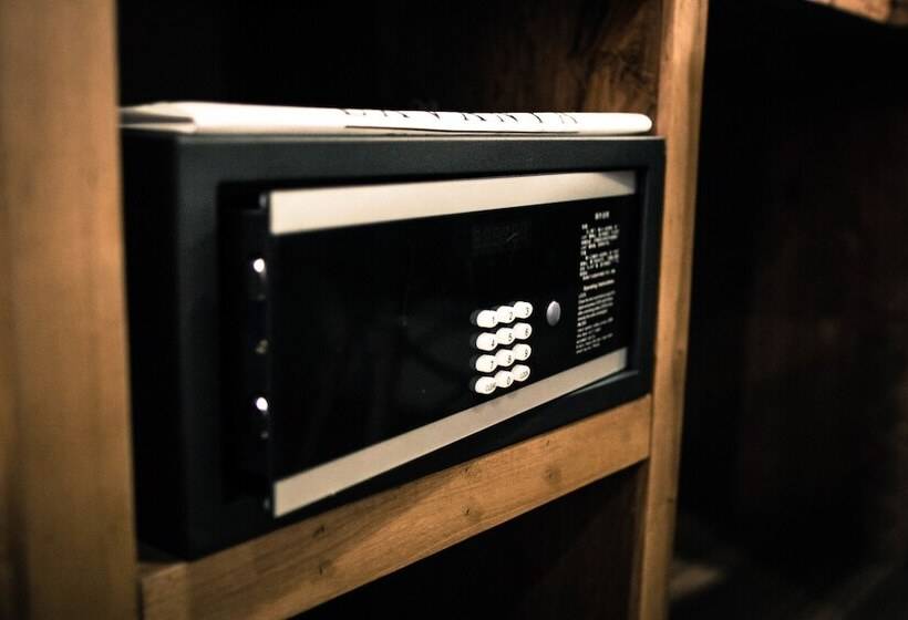 Люкс, Lavanya Boutique