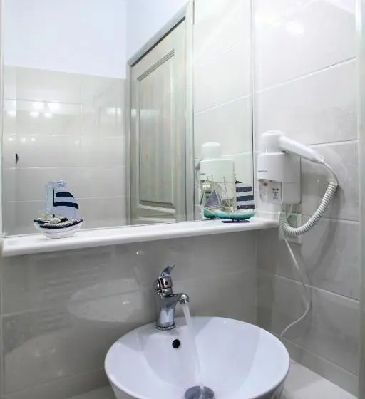 Appartement 1 Chambre, Niriides