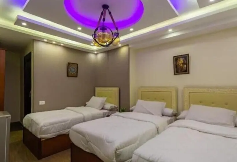 اتاق لوکس سه تخته, Panorama Pyramids Inn