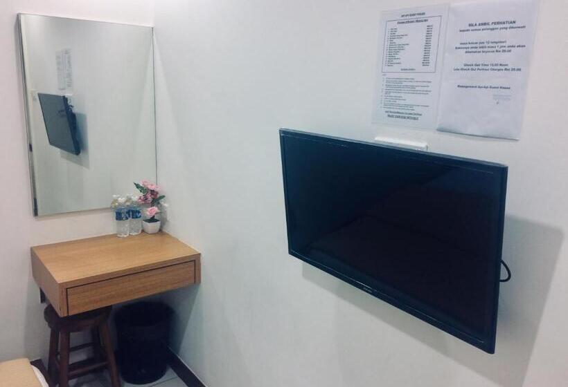 Chambre Deluxe King Size, Api Api Guest House