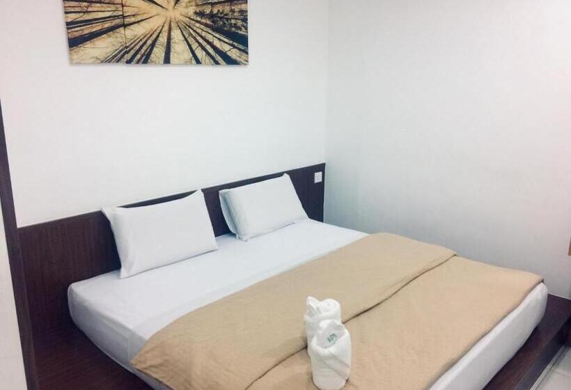Chambre Deluxe King Size, Api Api Guest House